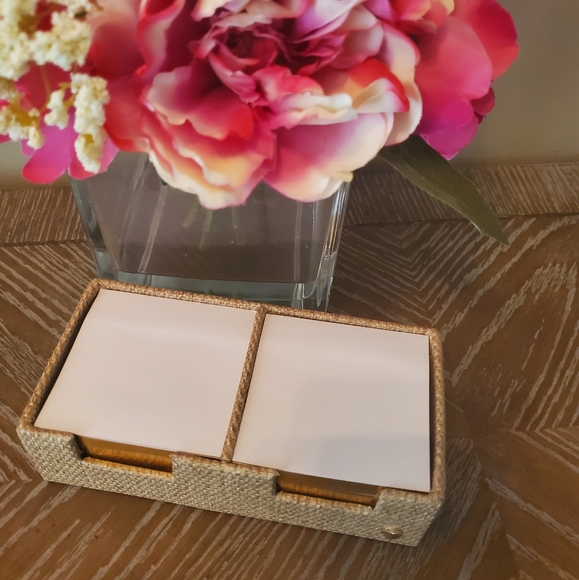 Kate Spade Grass Cloth Sticky Note Tray - Picture 3 of 4